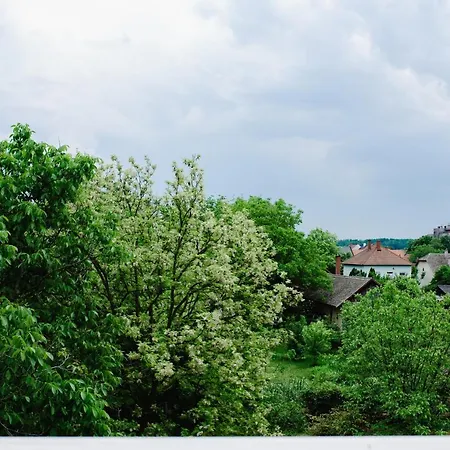 Kamilla Apartament *